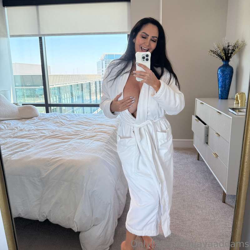 Good morning! Do your weekend plans include me? 😜