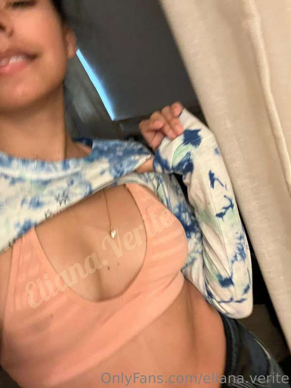 just admiring the patterns and colors 🥰 hope you had a lovel.. 1
