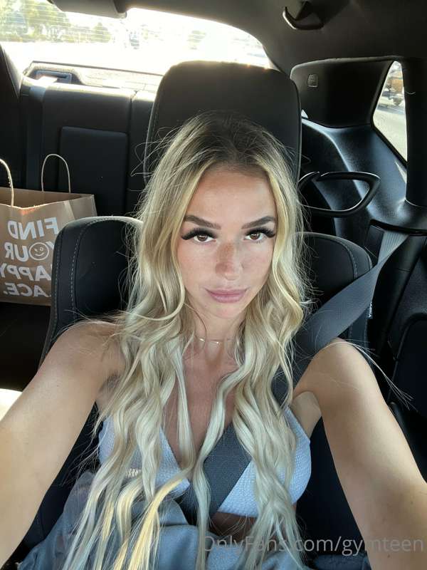 On my way to my favorite place daddy🍆👀💦