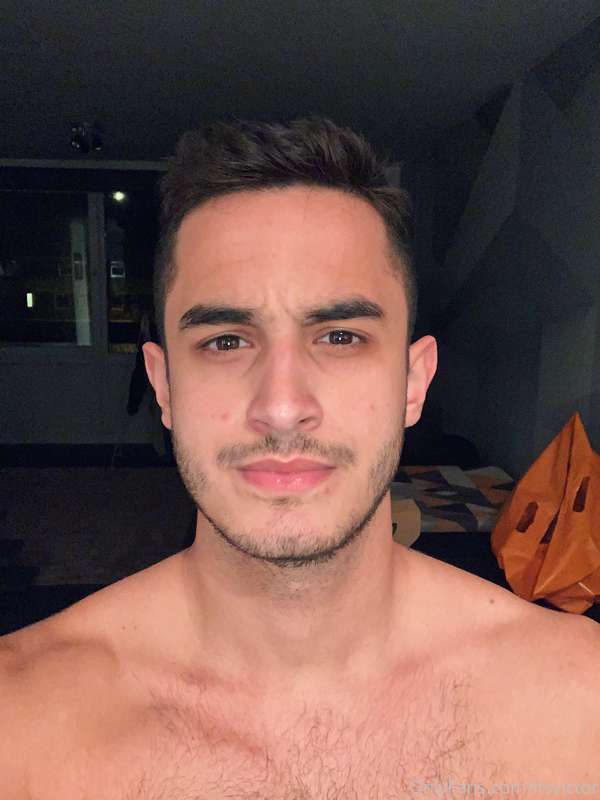 Good night 😘😘
