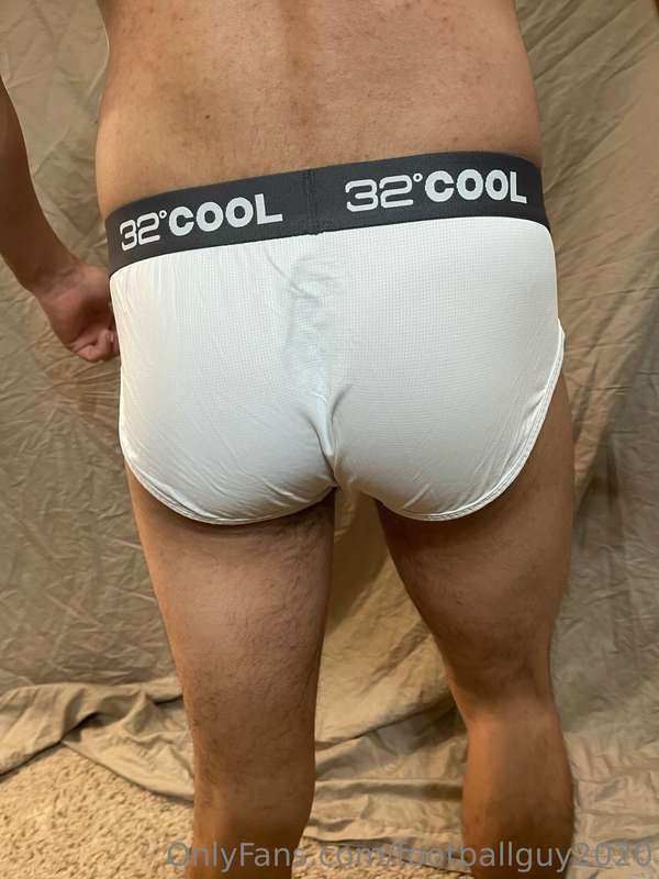 PVT Martinez shows off his goods lol set 3 20