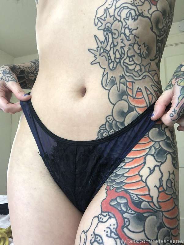 I have so many panties, anyone interested in a pair? message.. 7