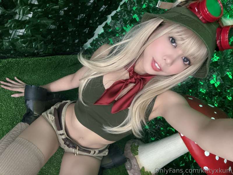 let's play? >:D ✧──⭒─⭑─⭒──✧ full set uploading tomorrow <3 24