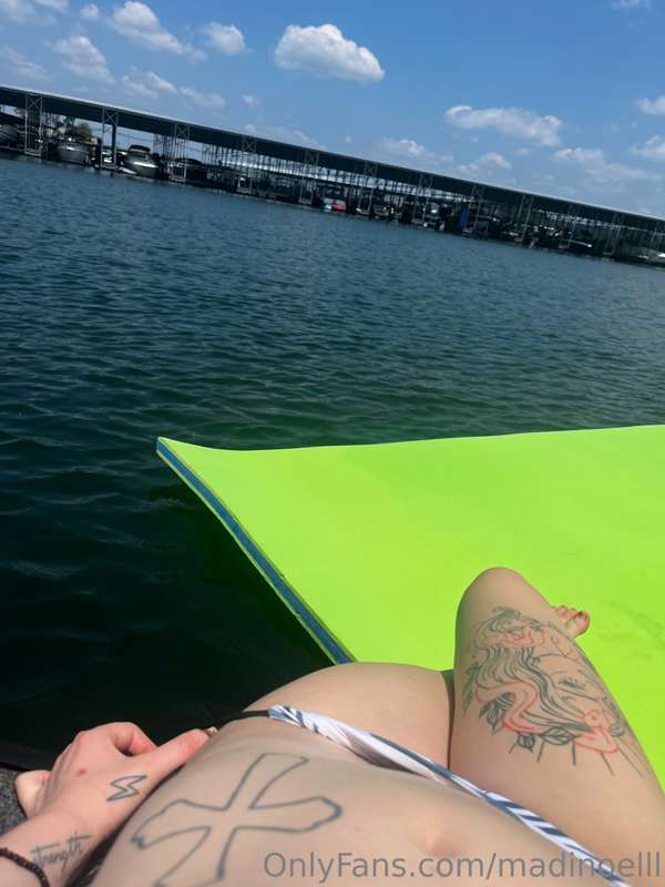 lake content ? ;) 1