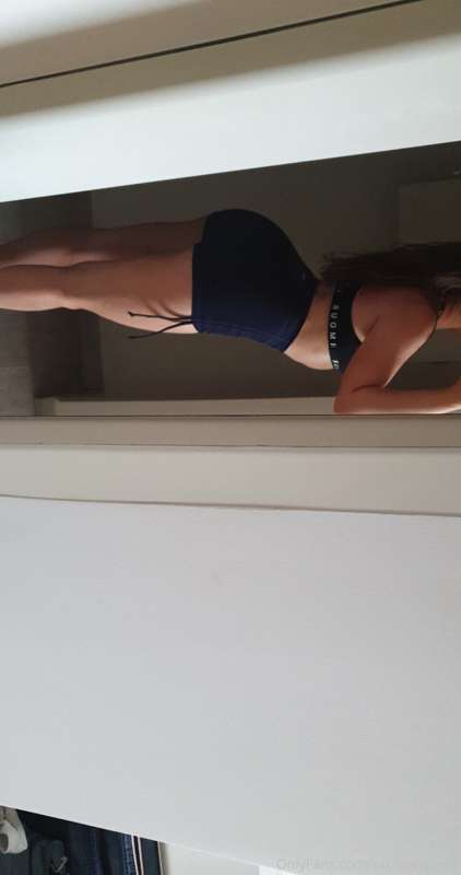 Https://onlyfans.com/sarahwxp for more just posted a sexy vi.. 2