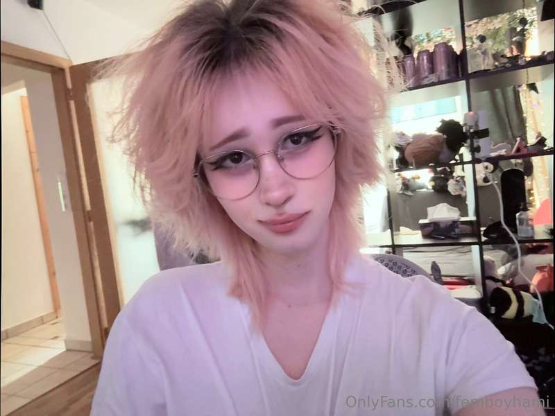 took some low effort pics today before going out for a bday ..