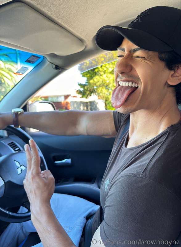 Tongue made for eating ass