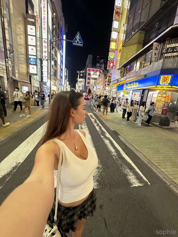 💭 should i move here?