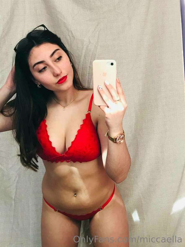 Hi!✨ I'm Luxi and I invite you to have fun with me🙈  ❤️‍🔥 @l..