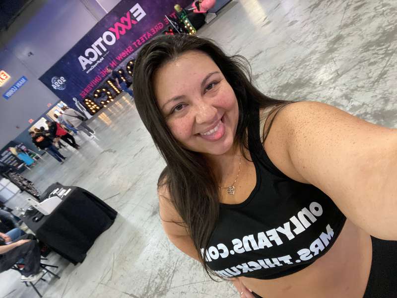 Come say hi daddy!! Exxxotica 2024