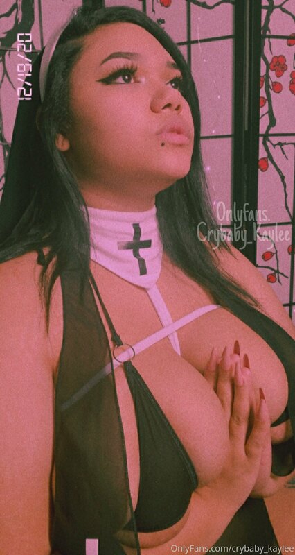 Crybaby_Kaylee - Onlyfans - 21 Dec, 2020 2