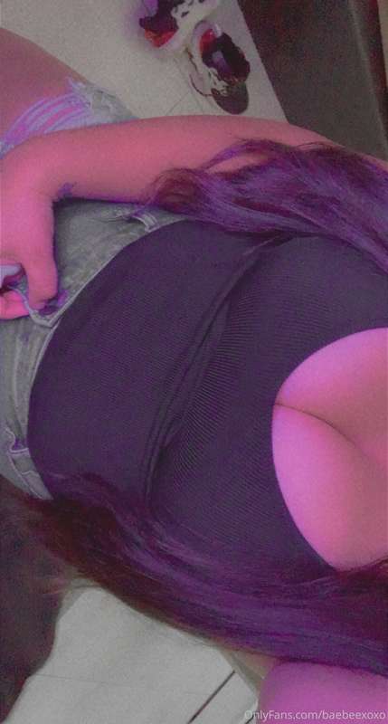 Date night (; eventless…. Somebody tell me to take my clothe..