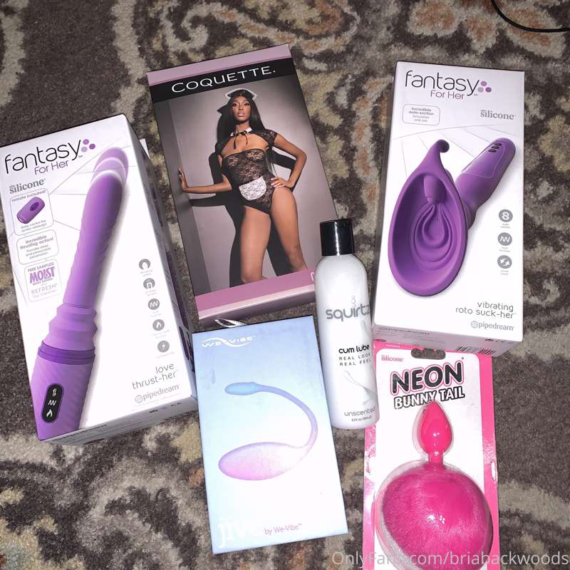 my new toys came 🥰