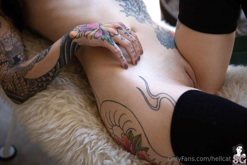 Enjoy this little bundle I put together of the most lewd pho.. 8