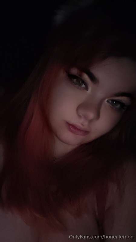 Honeiilemonn - Onlyfans - 06 Dec, 2024