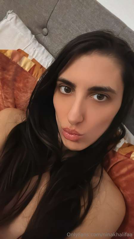 Can i suck your dick babe?