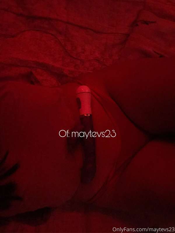 Who wants to play?😈🔥  Quien quiere jugar? 😈🔥