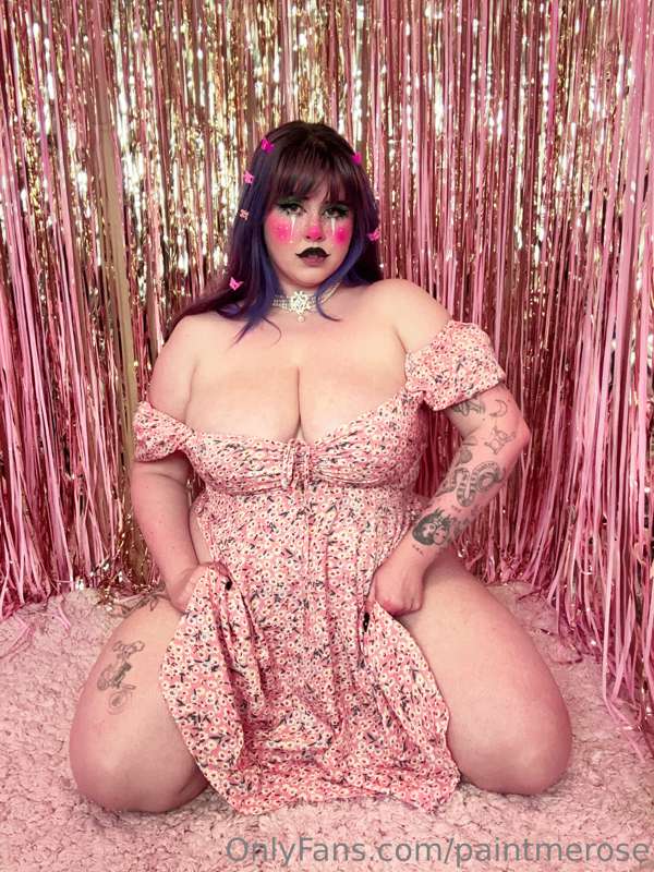 These pics got super, spicy super quickly 🥵🥵