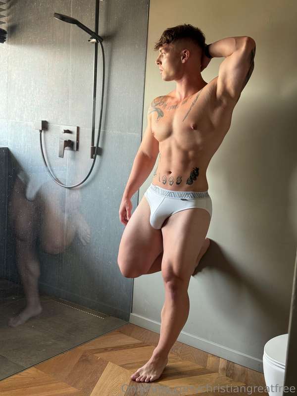 Want to join me for a steamy session? 😉💦 2
