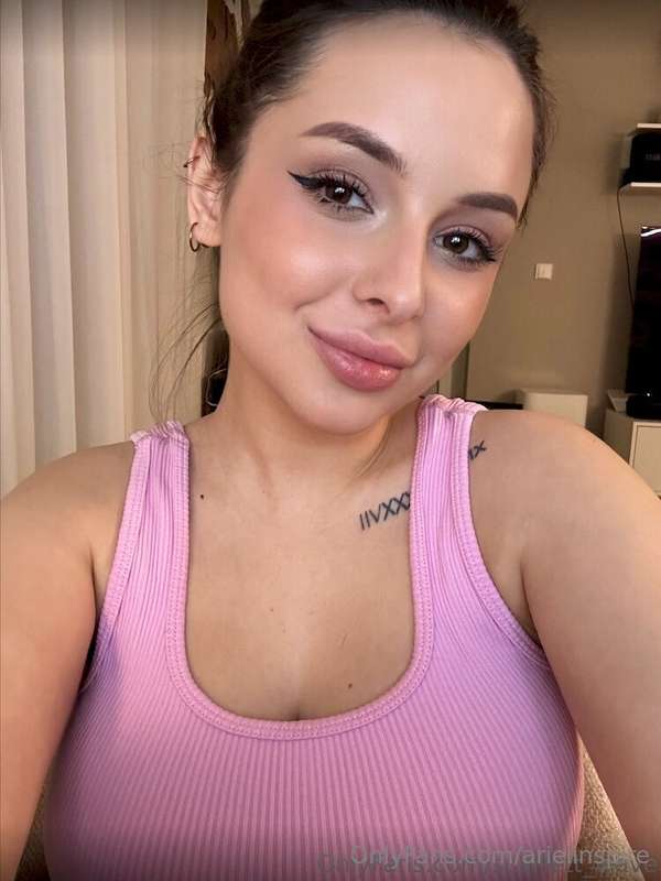 CUTE FACE AND BIG TITS @scarlett_wave 🍊😍🍊@scarlett_wave @sca..