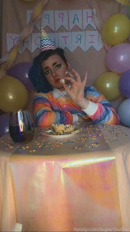 Superslutboi - Fansly - 07 Jun, 2022 10