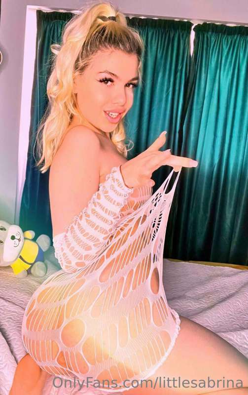 My favorite girl @elsakroes is the *Anal Champion* 🥵 she lov..