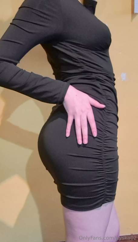 Kto lubi małe czarne? ❤️  Zgłaszać się. Mam free chat ❤️‍🔥