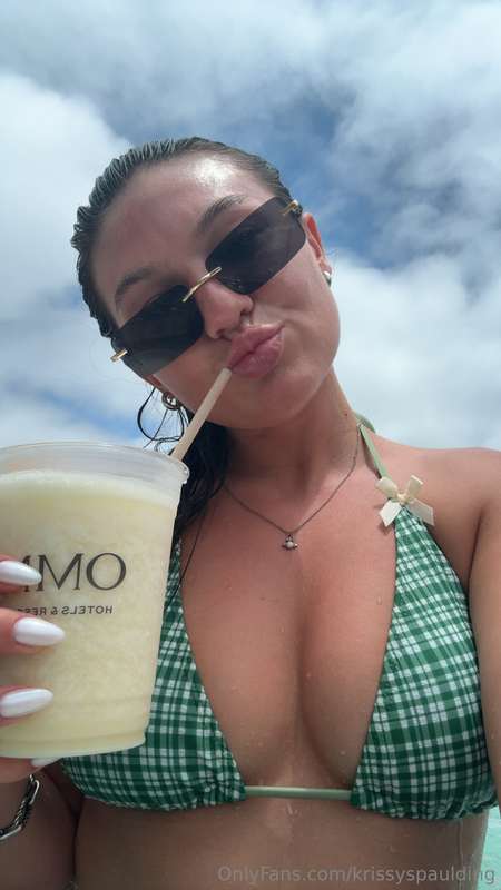 this drink is the only virgin thing about me🤣😇