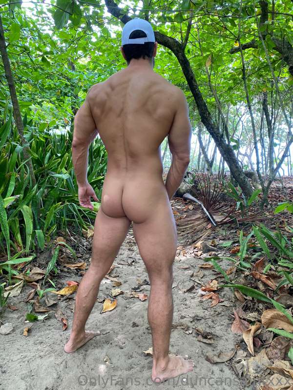 How about a walk and lets get lost in this jungle path? Huh?.. 8