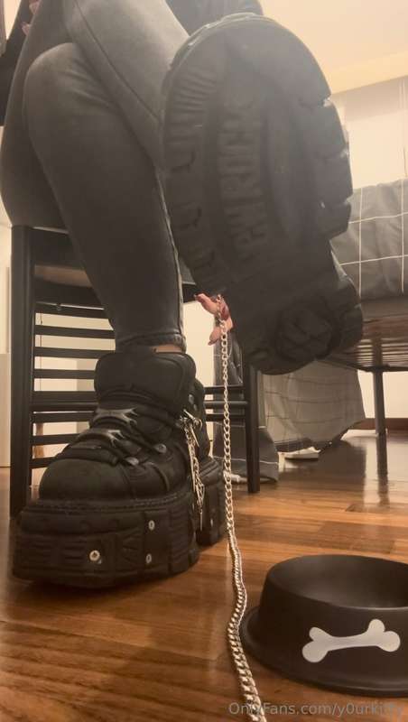 🦴⛓️