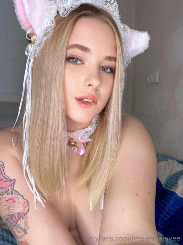 🎀FREE SUBSCRIPTION🎀Sweet and gentle, but also terribly sexy🤭..