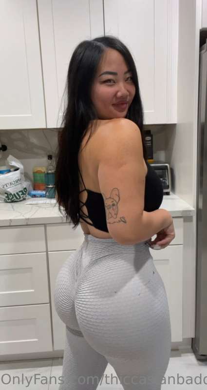 SMILE like this and slide to my DM's for a sexy fun time 💋