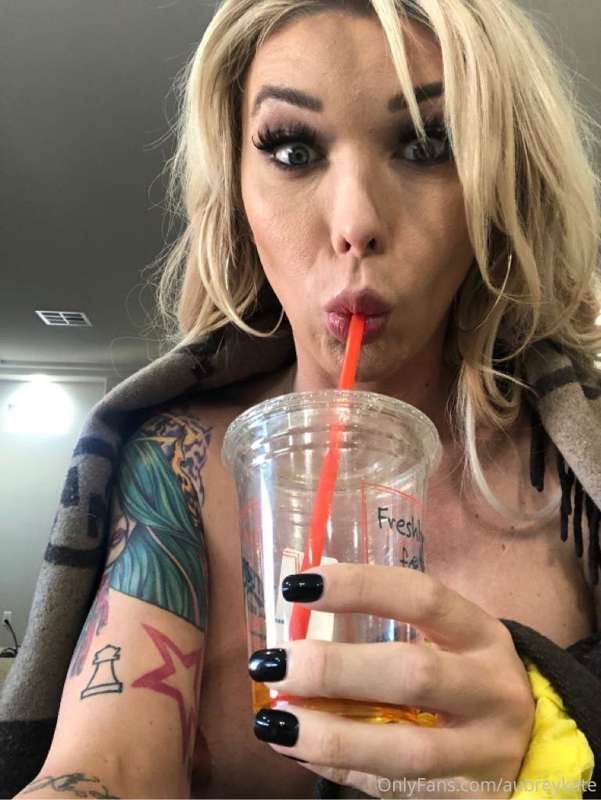 Love healthy shakes baby what's your favorite mix of healthy..