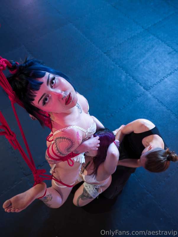 @sweet_tabasco_bitch looking like a work of art, tied by @ro.. 1