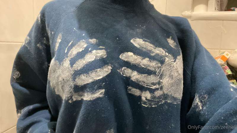painted today here are my boobs with paint on lol