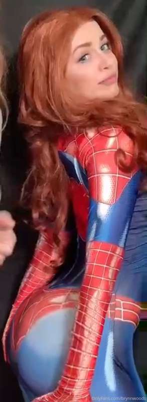 MommyJane and Spider-milf being sexy for you with @recklessm.. 2