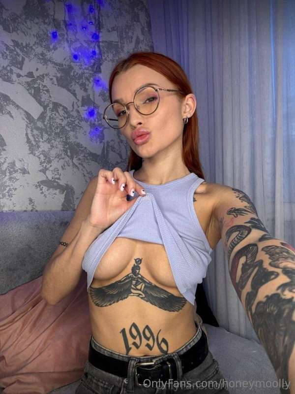 😈Make @ivy_cooper pussy get wet😻🤤 😈She really likes to rejoi..