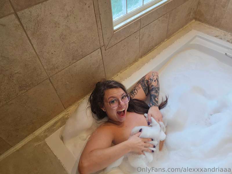 Alexxxandriaaa - Onlyfans - 05 Sep, 2023
