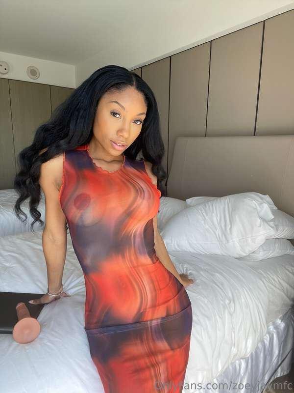 Feeling sexy in this dress!😏