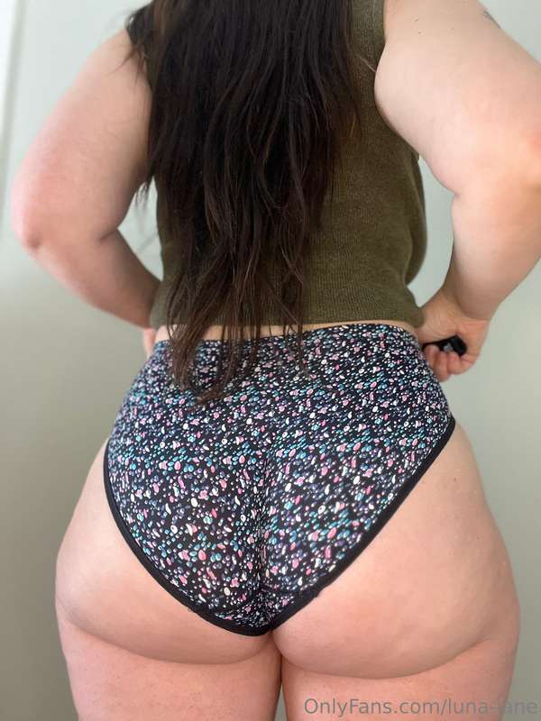 Eat me 👅 2