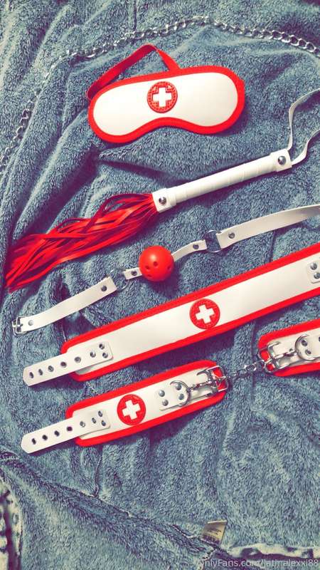 Look what came in the mail 💦💦💦 WILD MAMI LEXXI !!!! Go sub t..