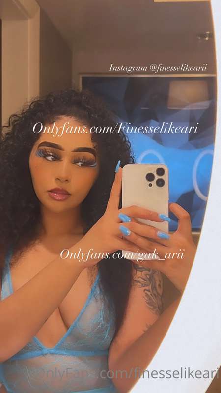 Blah 😝

Go buy my sex tapes 💙