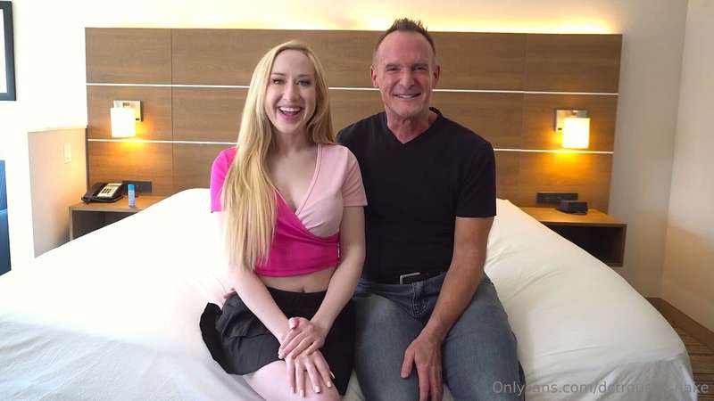 Alaina Taylor - now there's a sweet girl...@pintsizedblonde 
