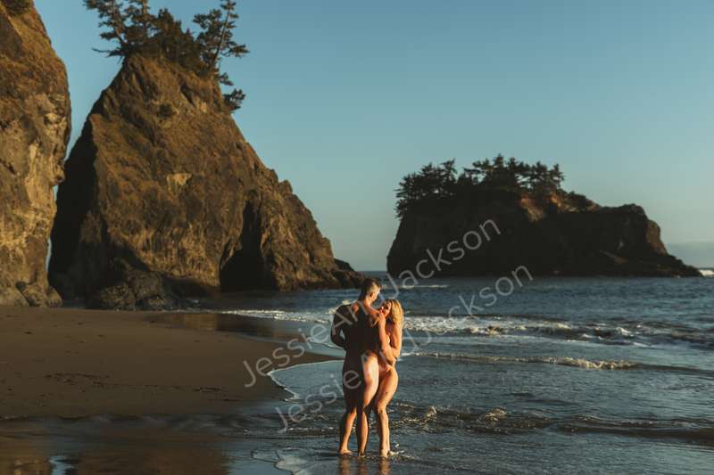 Here’s some photos from our photoshoot we did in Oregon in J.. 3