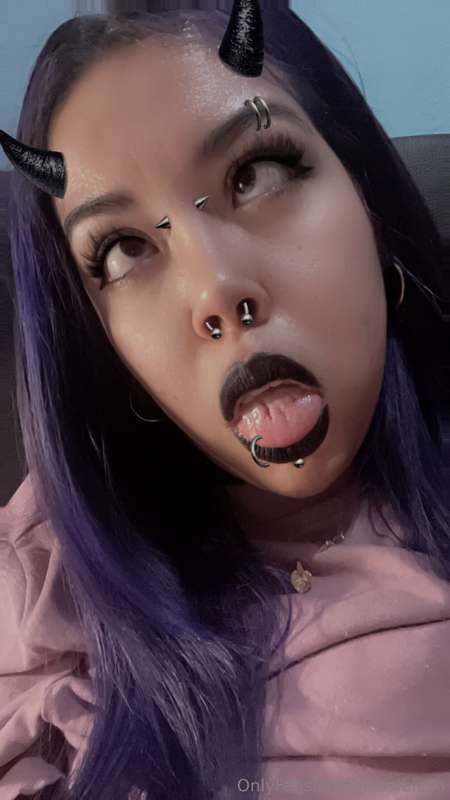 🖤