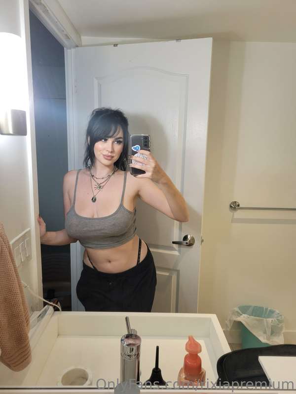 Swipe to take my clothes off and then swipe some more to wat..