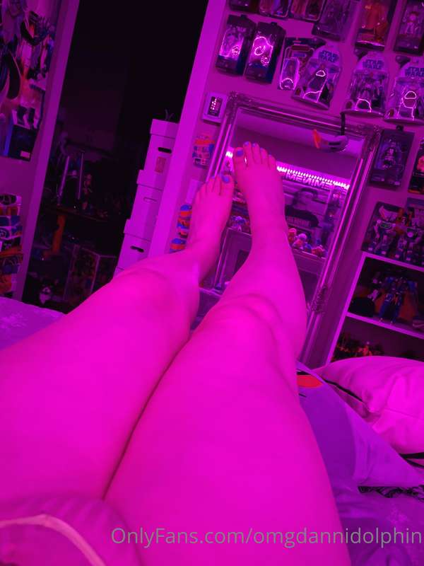 Flippers in bed. 2