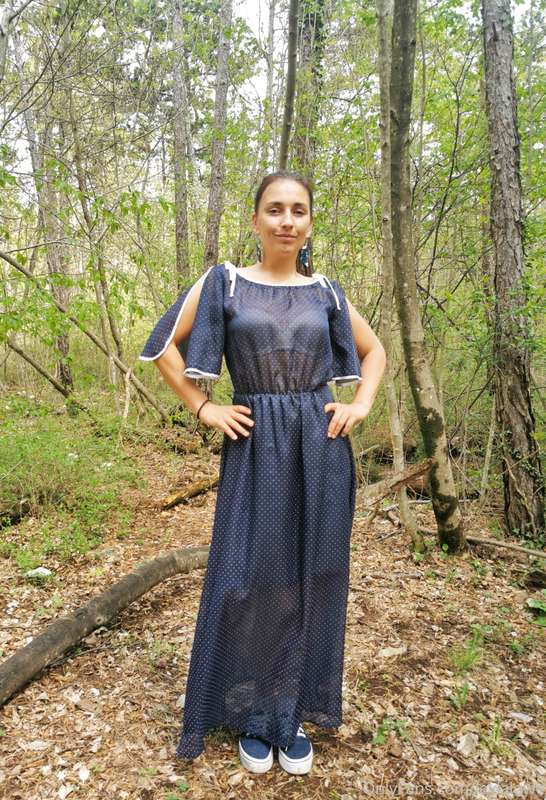 I love it that it became warm enough to wear dresses! This s..