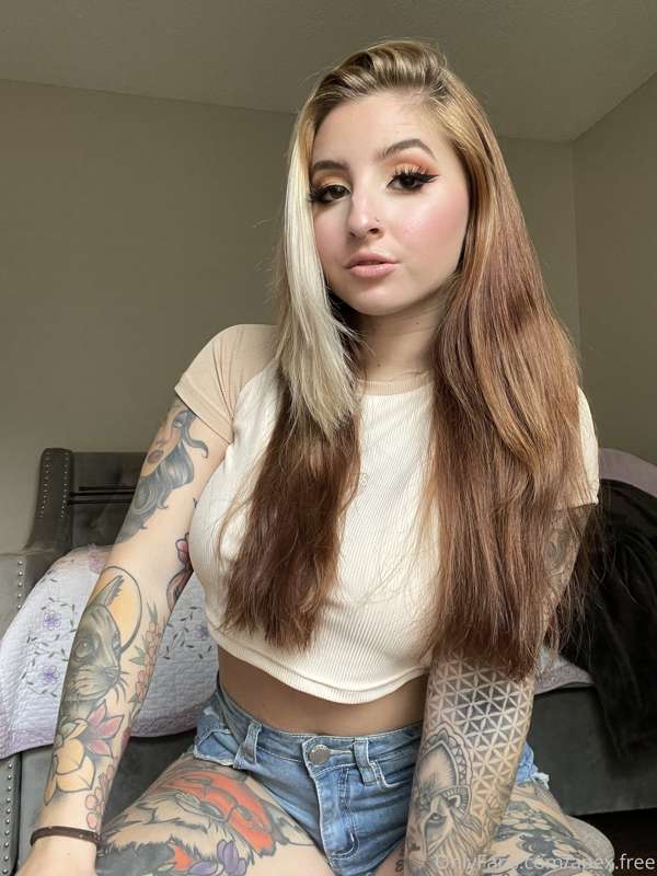 Do I look pretty? 4