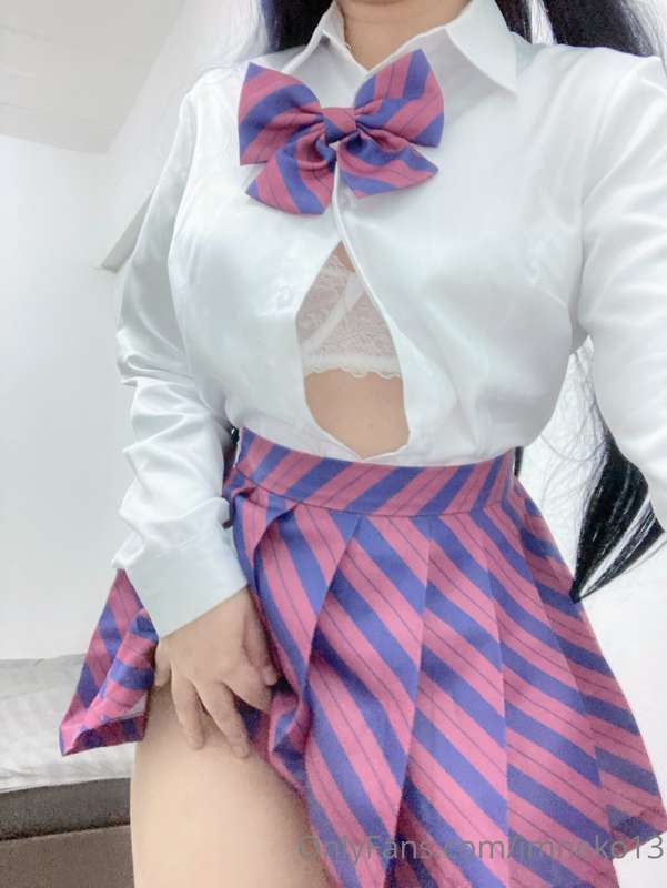 ทำไมมันร้อนจังง 🥺 2